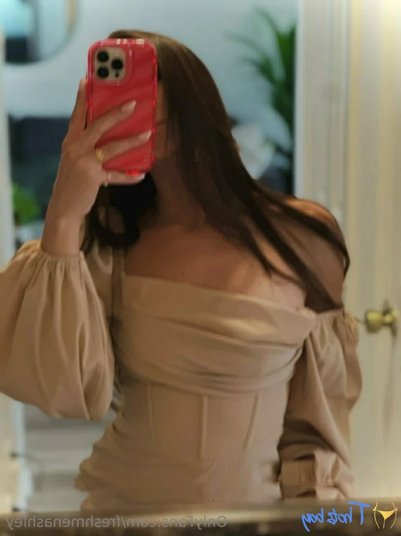 Ashley ❤️ SEXT QUEEN 🤩😻 [ freshmenashley ] Onlyfans leaked photo 18630923 on Hotleaks.tv