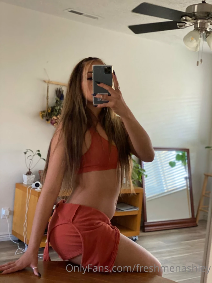 Ashley ❤️ SEXT QUEEN 🤩😻 [ freshmenashley ] Onlyfans leaked photo 18674260 on Hotleaks.tv