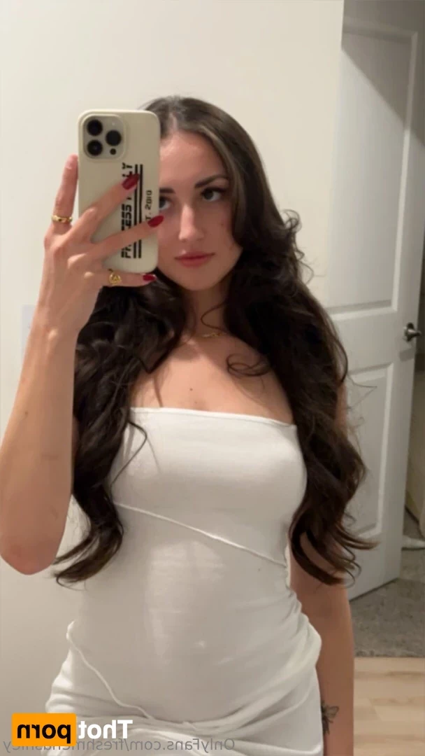 Ashley ❤️ SEXT QUEEN 🤩😻 [ freshmenashley ] Onlyfans leaked photo 18674347 on Hotleaks.tv