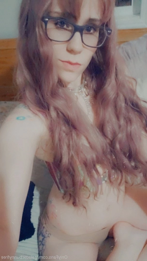 𝔾𝔸𝕃𝔸ℂ𝕋𝕀ℂ 𝔹𝕌ℕℕ𝕐 [ galacticbunnyfree ] Onlyfans leaked photo 3517146 on Hotleaks.tv