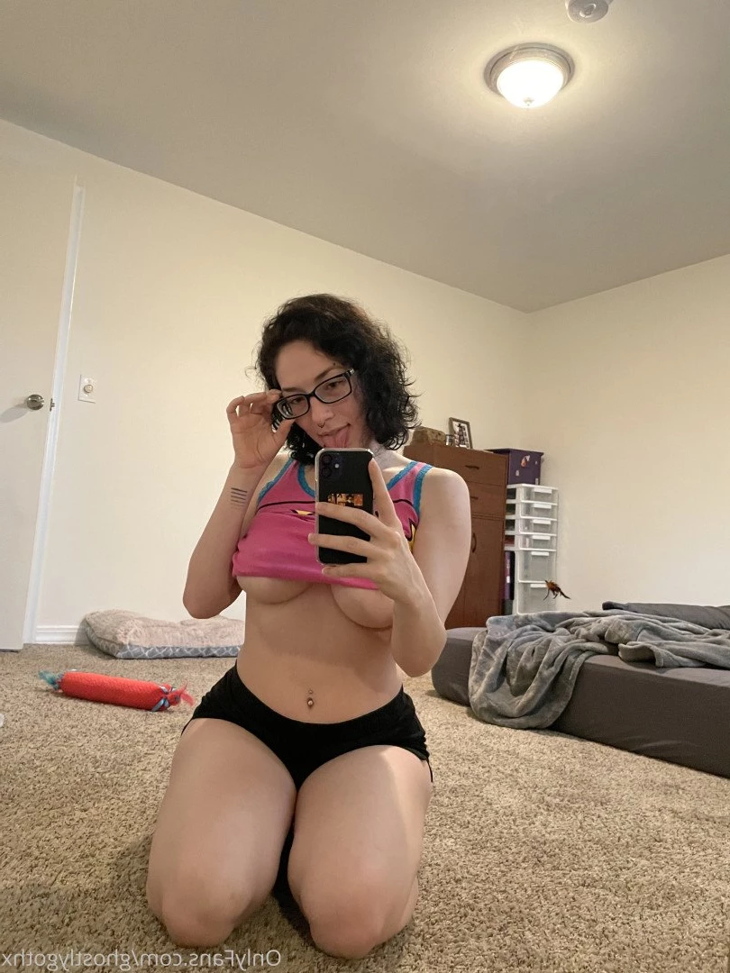 ghostlygothx Onlyfans leaked photo 3658128 on Hotleaks.tv