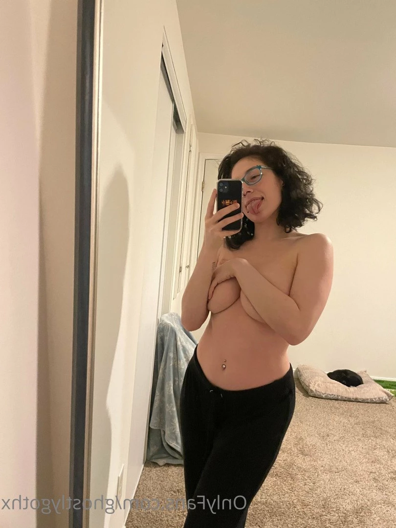 ghostlygothx Onlyfans leaked photo 3665403 on Hotleaks.tv