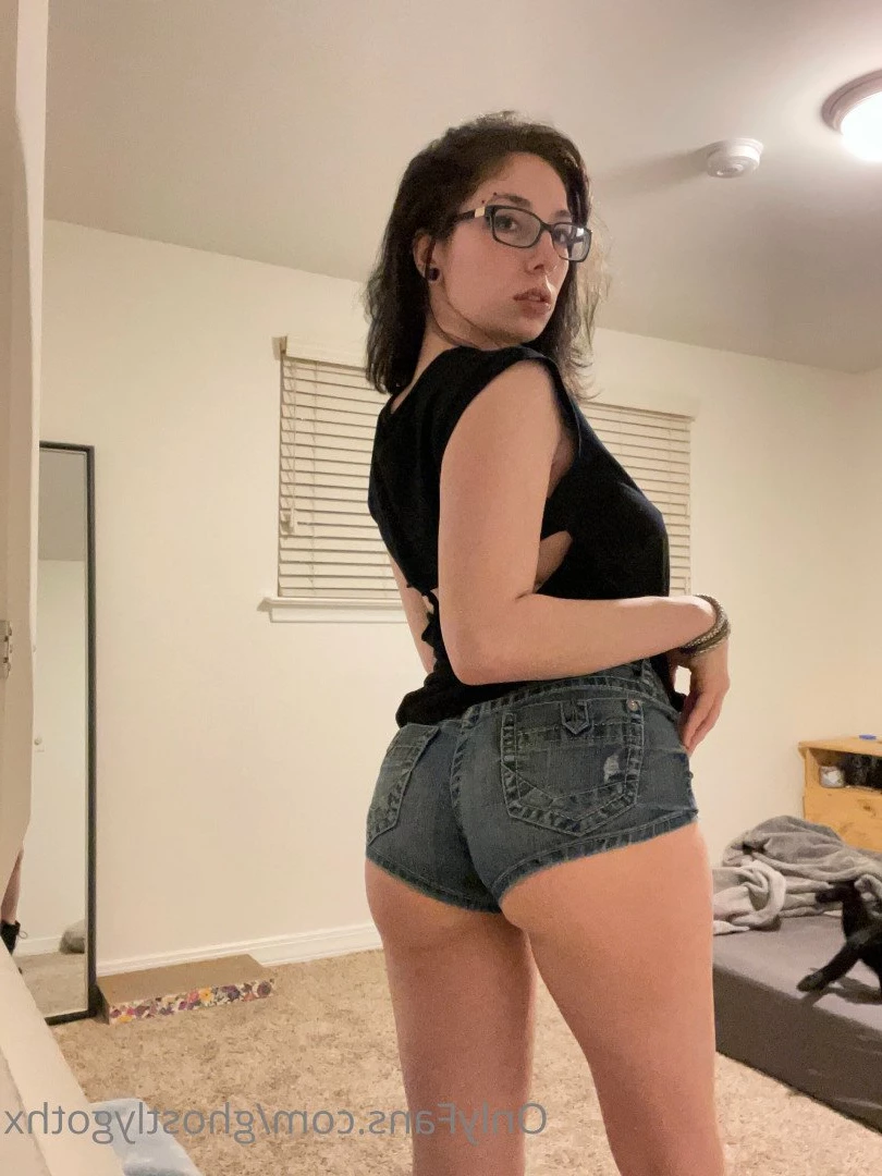 ghostlygothx Onlyfans leaked photo 3665974 on Hotleaks.tv
