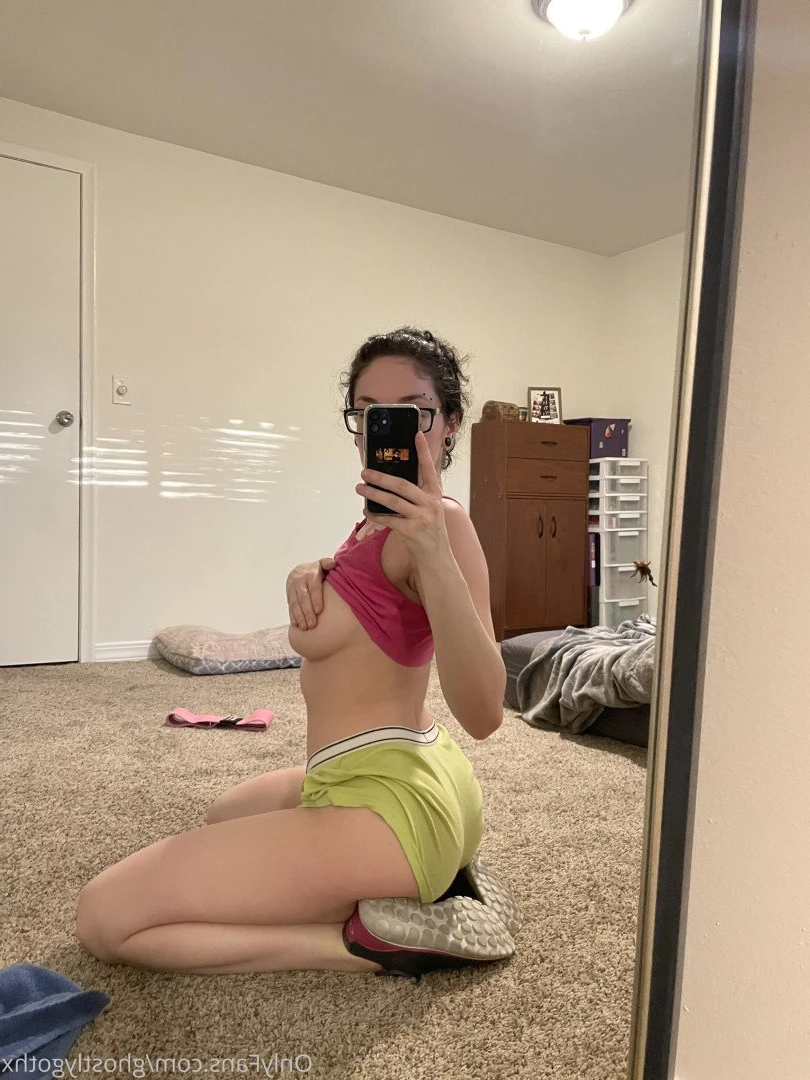 ghostlygothx Onlyfans leaked photo 3680981 on Hotleaks.tv