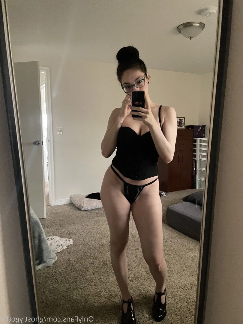 ghostlygothx Onlyfans leaked photo 3715372 on Hotleaks.tv