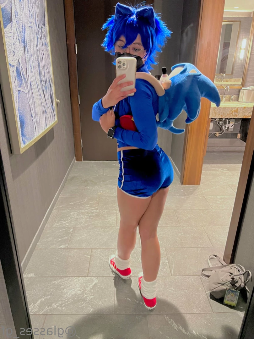 lex [ glasses_gf ] Onlyfans leaked photo 14440623 on Hotleaks.tv