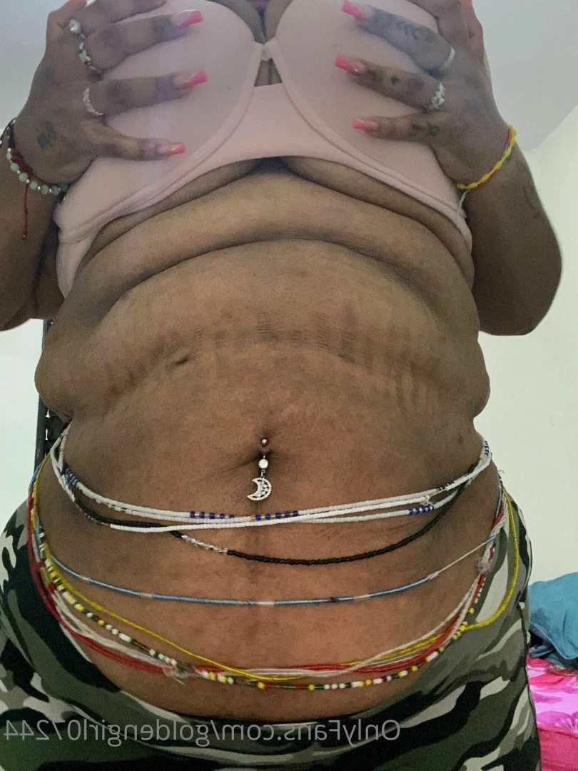 BIG BODY BENZ 🥵 [ goldengirl07244 ] Onlyfans leaked photo 3355575 on Hotleaks.tv