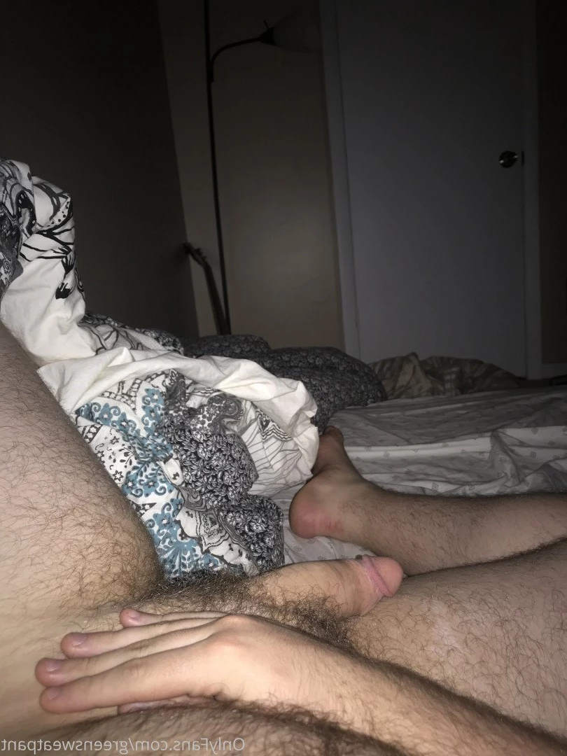 Louis [ greensweatpant ] Onlyfans leaked photo 3375717 on Hotleaks.tv