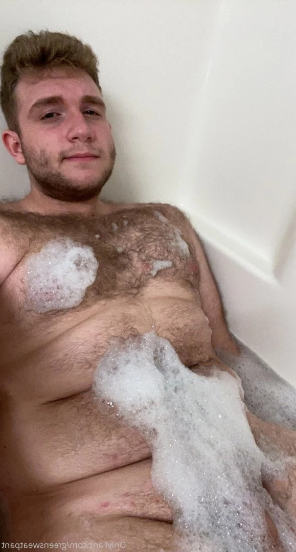 Louis [ greensweatpant ] Onlyfans leaked photo 3375880 on Hotleaks.tv