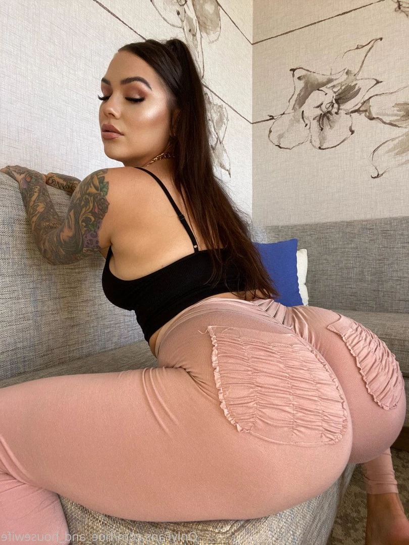 YOUR FAV TWERKER 🍑 [ karmen_twerks ] Onlyfans leaked photo 3256524 on Hotleaks.tv