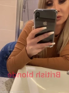 5855484