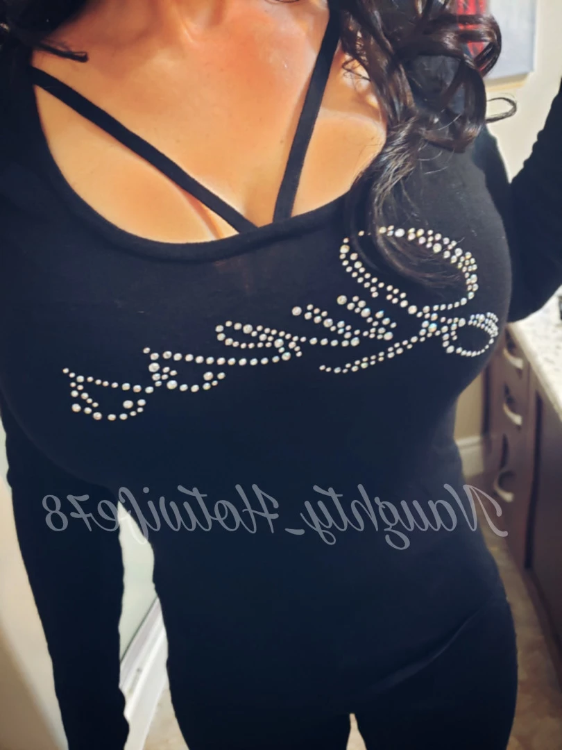 ♋𝐇𝐨𝐭𝐰𝐢𝐟𝐞 𝐕𝐞𝐧𝐞𝐬𝐬𝐚♋ [ hotwifevenessa ] Onlyfans leaked photo 10313109 on Hotleaks.tv