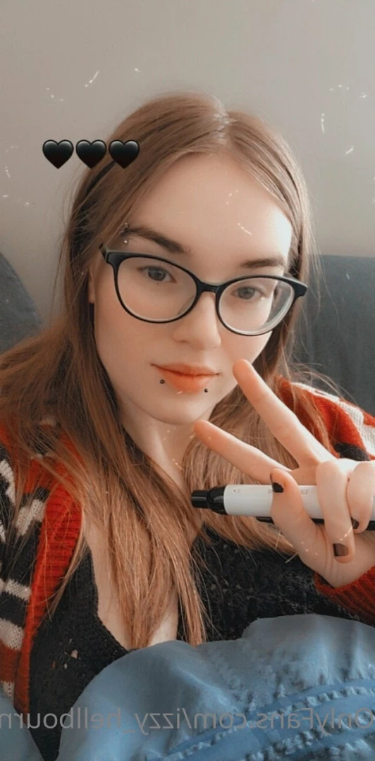 Izzy Hellbourne [ izzy_hellbourne ] Onlyfans leaked photo 6262649 on Hotleaks.tv