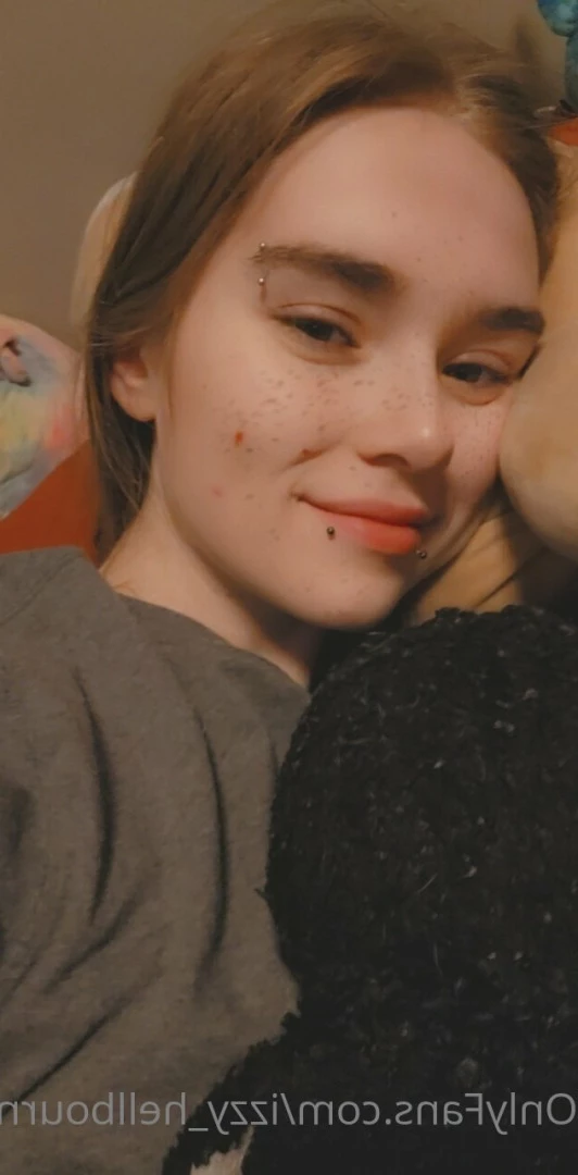 Izzy Hellbourne [ izzy_hellbourne ] Onlyfans leaked photo 6263194 on Hotleaks.tv