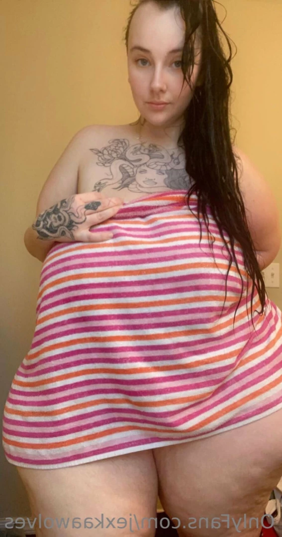 jexkaawolves Onlyfans leaked photo 12431408 on Hotleaks.tv