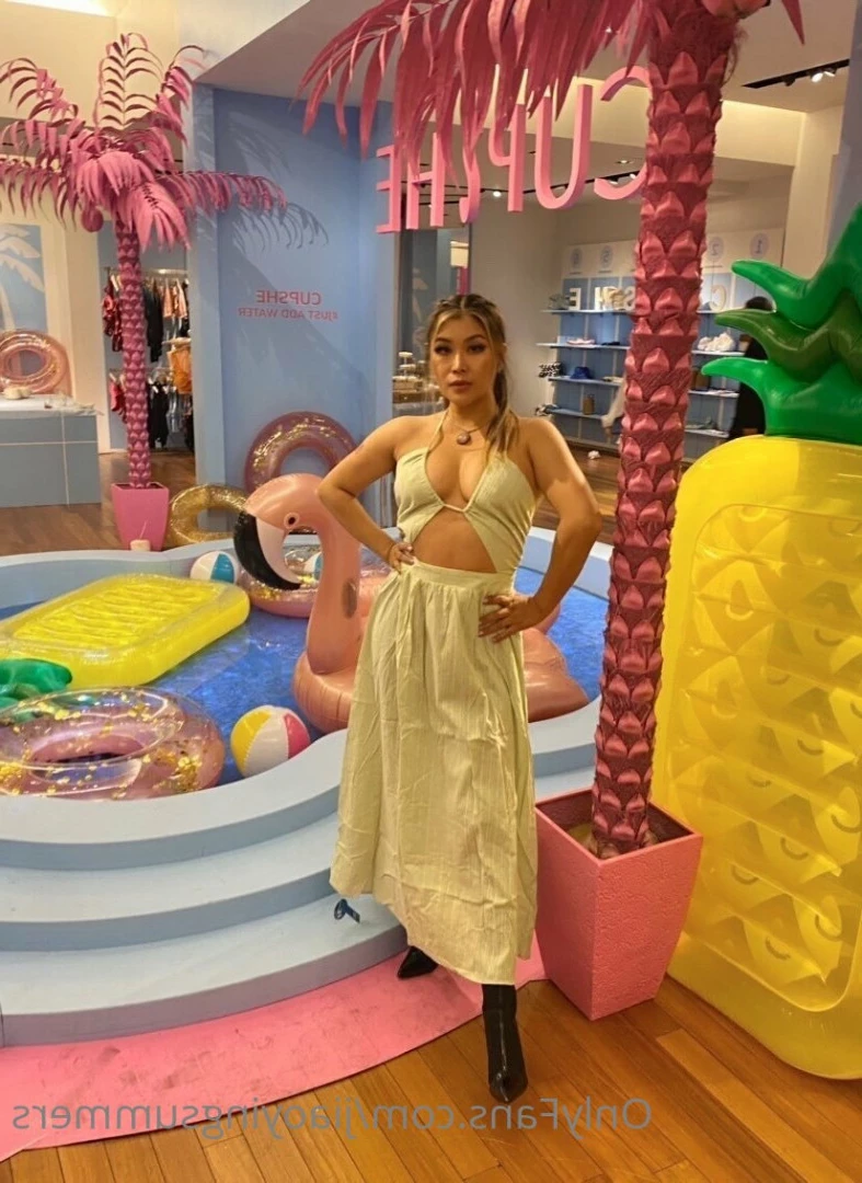 Jiaoying Summers [ jiaoyingsummers ] Onlyfans leaked photo 5917321 on Hotleaks.tv