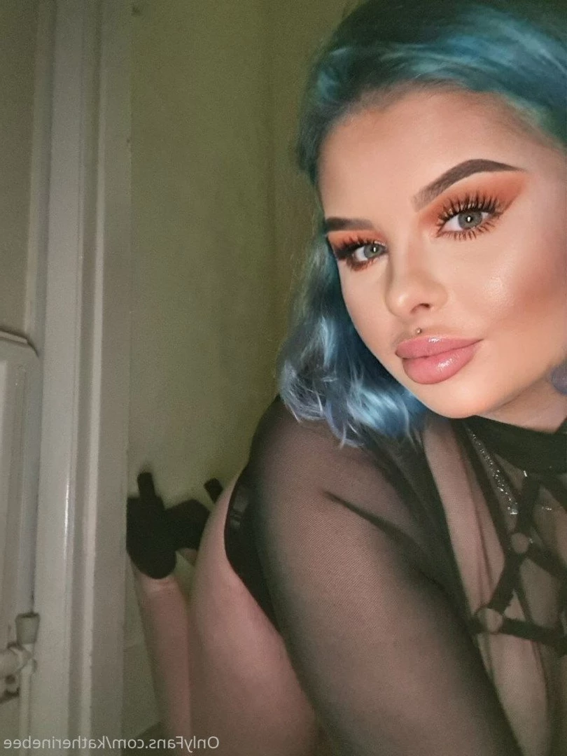 𝐖𝐚𝐧𝐧𝐚 𝐜𝐡𝐚𝐭? 💙𝐊𝐚𝐭𝐡𝐞𝐫𝐢𝐧𝐞 𝐁𝐞𝐞 💙 [ katherinebee ] Onlyfans leaked photo 3224903 on Hotleaks.tv