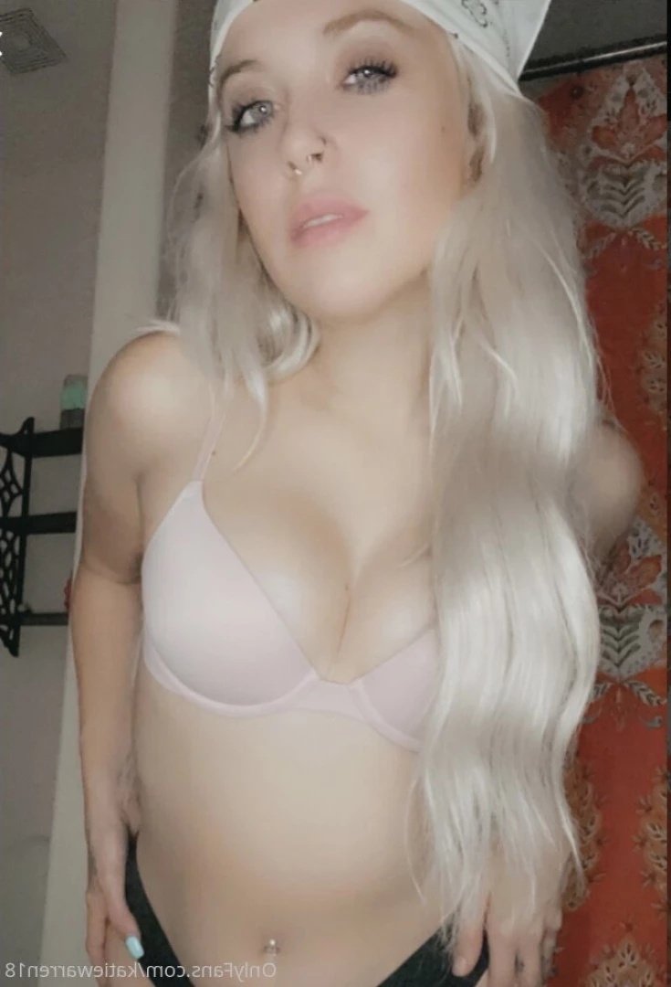 Katie💗 🔝0.33% [ katiewarren18 ] Onlyfans leaked photo 5830454 on Hotleaks.tv