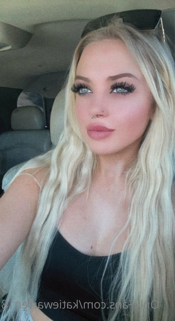 Katie💗 🔝0.33% [ katiewarren18 ] Onlyfans leaked photo 5830483 on Hotleaks.tv