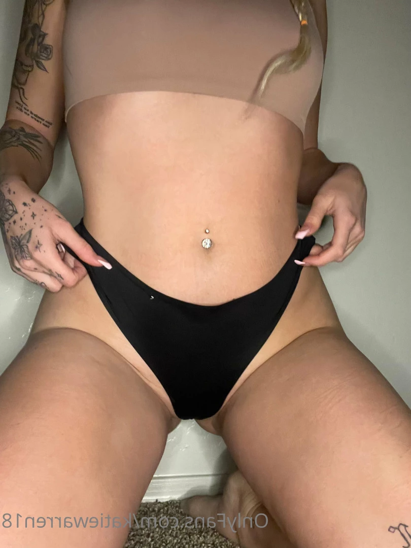 Katie💗 🔝0.33% [ katiewarren18 ] Onlyfans leaked photo 5830512 on Hotleaks.tv