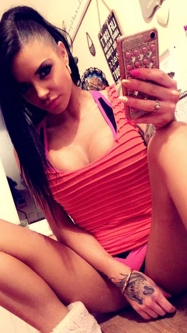 Best nude model Kayleigh wanless [ kayleighwanless ] Onlyfans leaked photo 9825608 on Hotleaks.tv