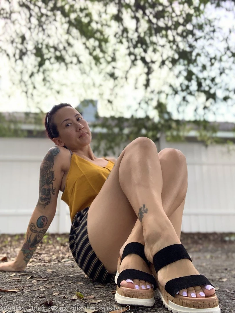 💋Kim Kisses💋 [ kim_kisses_foot_goddess ] Onlyfans leaked photo 3270775 on Hotleaks.tv