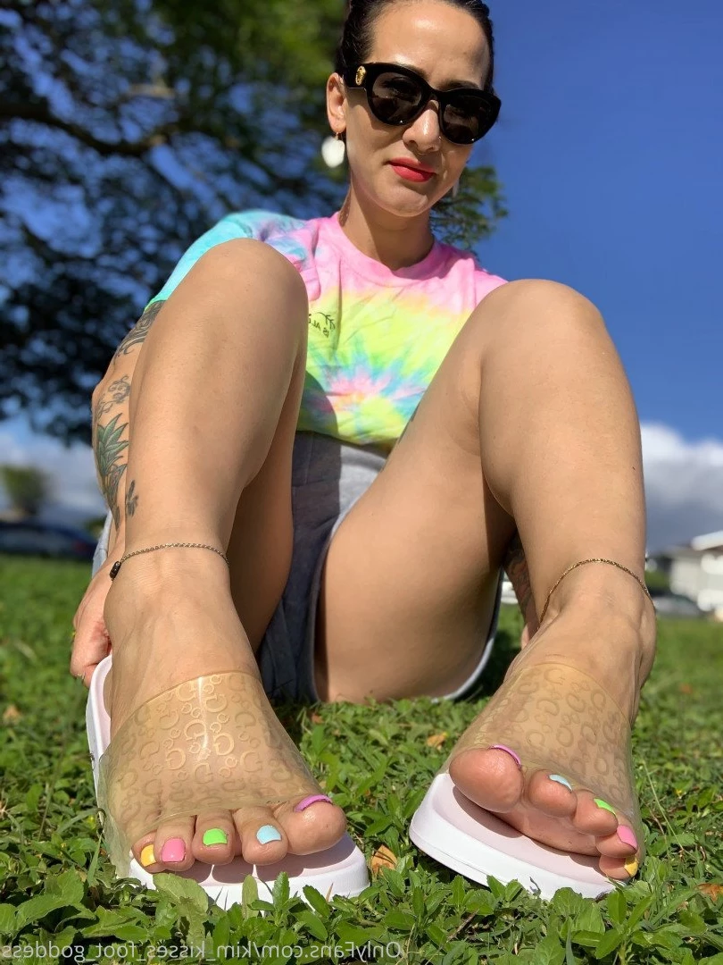 💋Kim Kisses💋 [ kim_kisses_foot_goddess ] Onlyfans leaked photo 3273269 on Hotleaks.tv