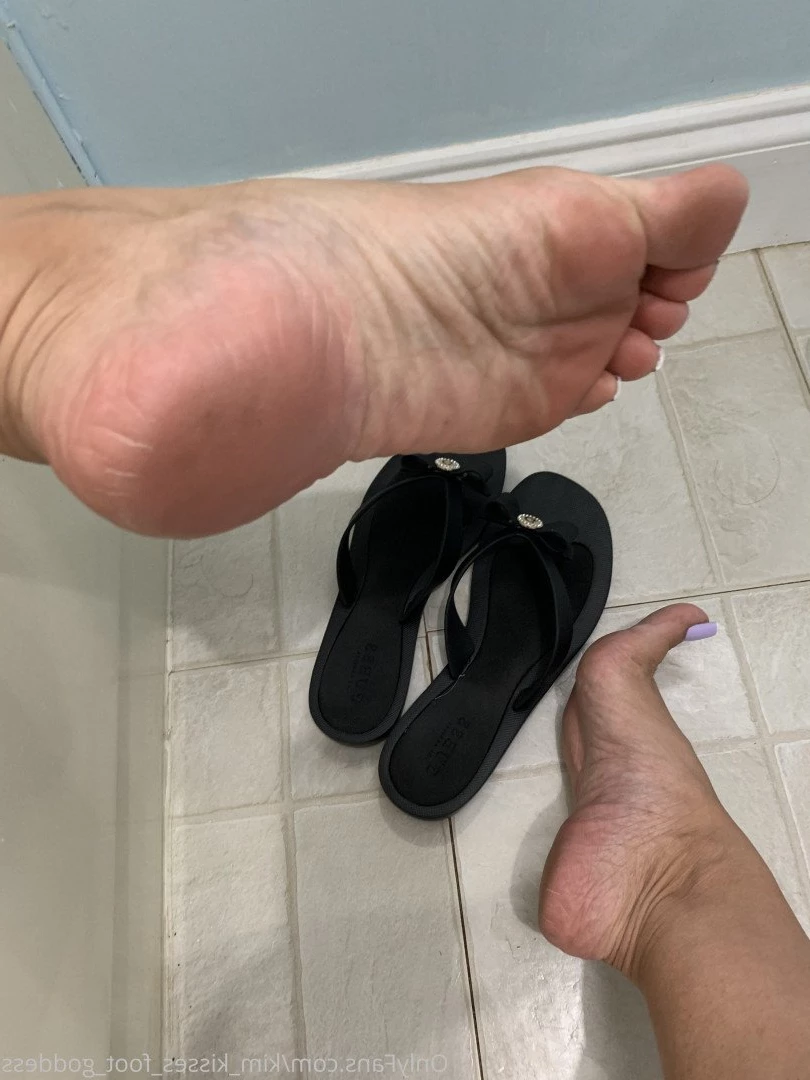 💋Kim Kisses💋 [ kim_kisses_foot_goddess ] Onlyfans leaked photo 3286274 on Hotleaks.tv