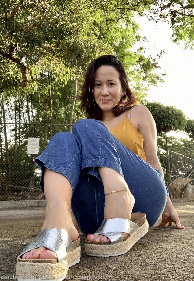 💋Kim Kisses💋 [ kim_kisses_foot_goddess ] Onlyfans leaked photo 3291251 on Hotleaks.tv