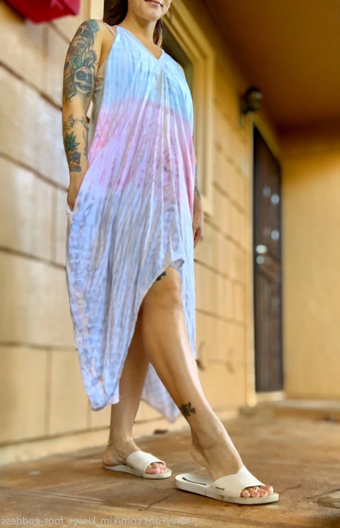 💋Kim Kisses💋 [ kim_kisses_foot_goddess ] Onlyfans leaked photo 3291956 on Hotleaks.tv