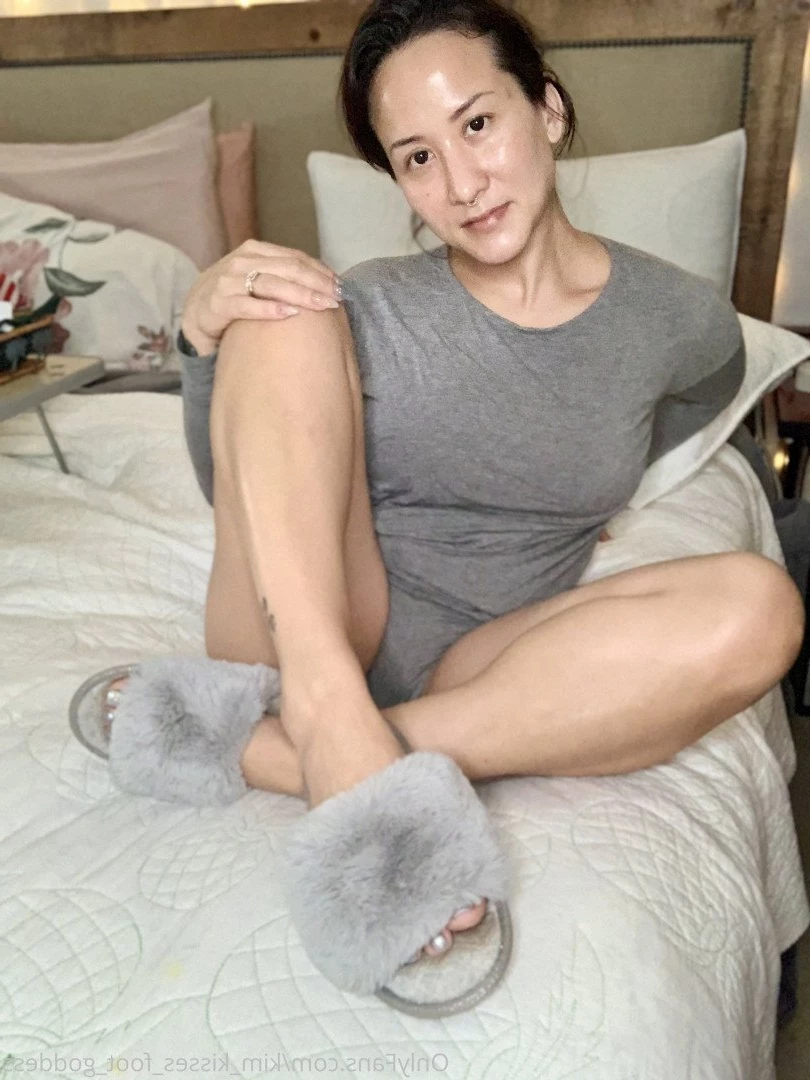 💋Kim Kisses💋 [ kim_kisses_foot_goddess ] Onlyfans leaked photo 3298968 on Hotleaks.tv