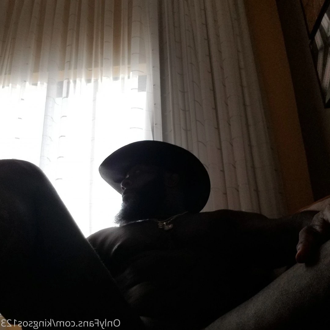 KING [ kingsos123 ] Onlyfans leaked photo 3100264 on Hotleaks.tv