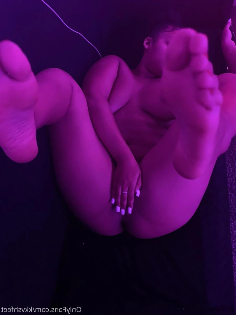 KKVSH FEET 🦶🏼 [ kkvshfeet ] Onlyfans leaked photo 5825438 on Hotleaks.tv