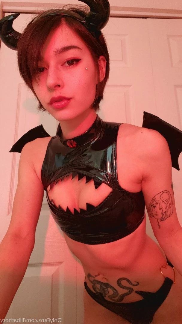 Ilya Bathory [ lilbathory ] Onlyfans leaked photo 3150764 on Hotleaks.tv
