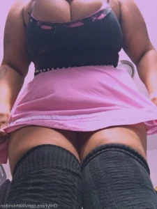 3207998