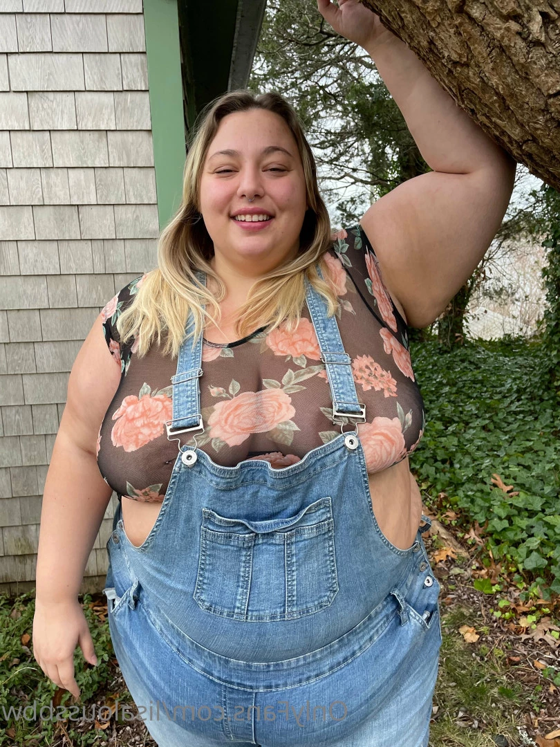 LisaLou [ lisaloussbbw ] Onlyfans leaked photo 6239901 on Hotleaks.tv
