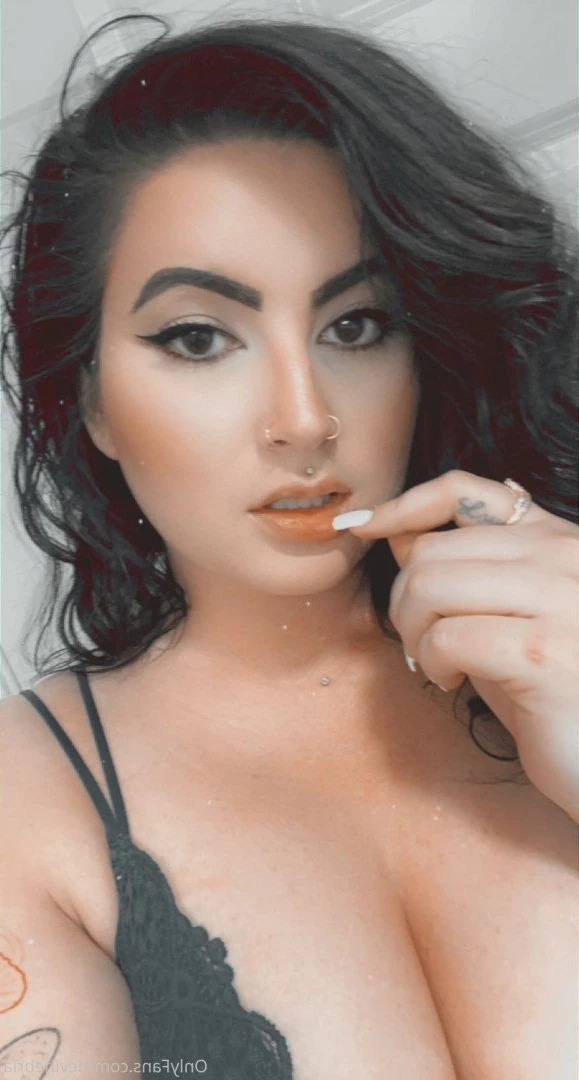 Divine Bria [ devinebria ] Onlyfans leaked photo 317378 on Hotleaks.tv
