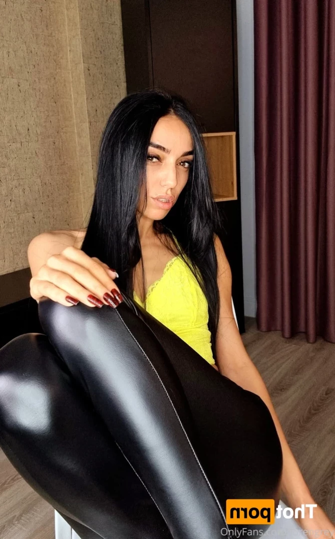 𝙻𝚘𝚛𝚎𝚗 𝙶𝚛𝚎𝚢 😈💦 [ lorengrey ] Onlyfans leaked photo 14389501 on Hotleaks.tv