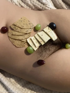 6826885