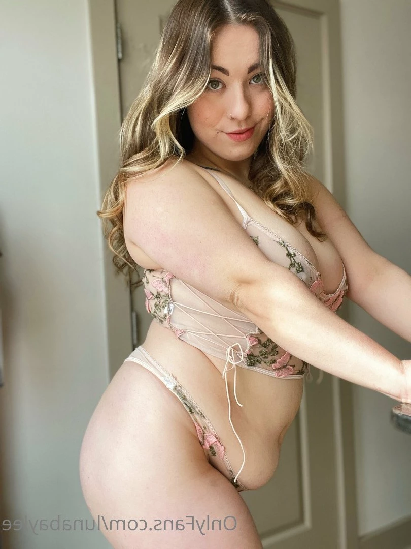 Luna Baylee [ lunabaylee ] Onlyfans leaked photo 3121145 on Hotleaks.tv