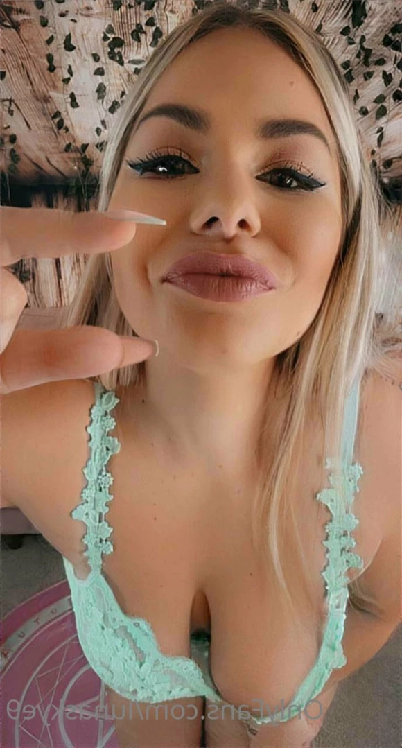 🟢 𝘿𝙤𝙢𝙢𝙚 𝙈𝙞𝙡𝙛 𝙊𝙣𝙡𝙞𝙣𝙚 𝙉𝙤𝙬 🟢 [ lunaskye9 ] Onlyfans leaked photo 12921472 on Hotleaks.tv