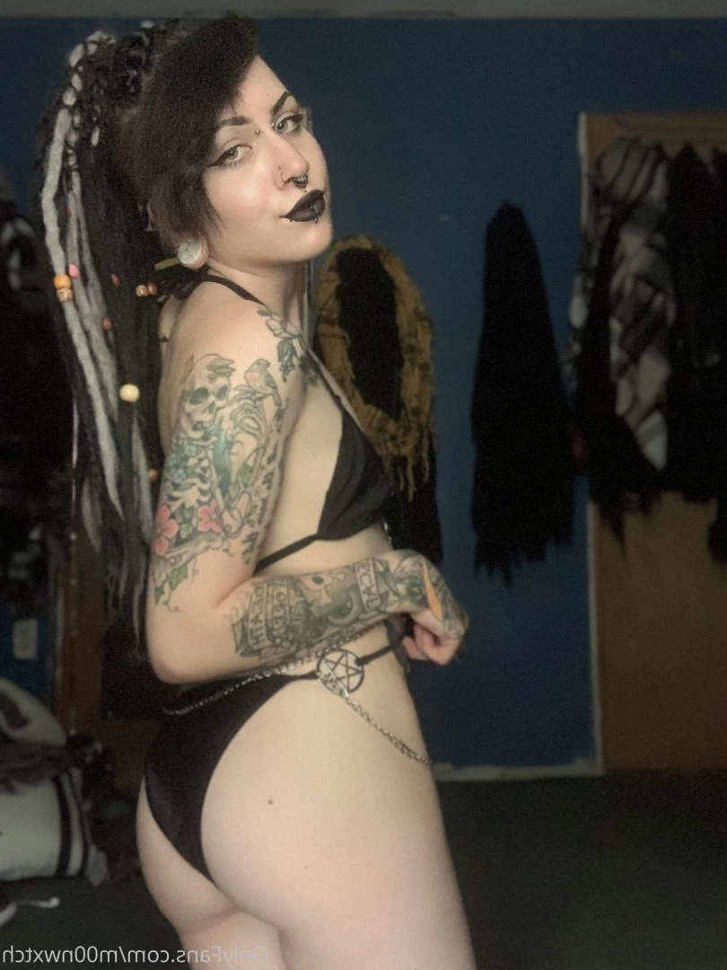 Tay 🌙🖤 [ m00nwxtch ] Onlyfans leaked photo 3091959 on Hotleaks.tv