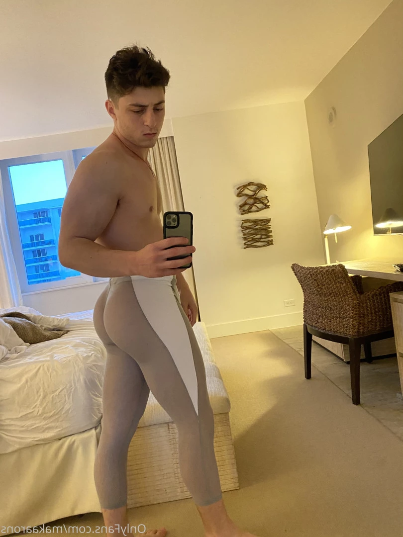 Mak Aarons [ makaarons ] Onlyfans leaked photo 6227543 on Hotleaks.tv
