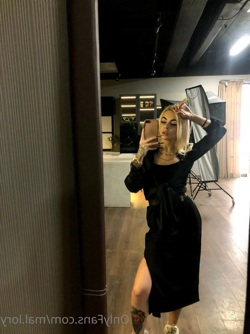 mal.lory Onlyfans leaked photo 3120606 on Hotleaks.tv