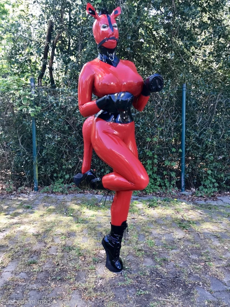 Miss Fetilicious [ mfetilicious ] Onlyfans leaked photo 2964061 on Hotleaks.tv