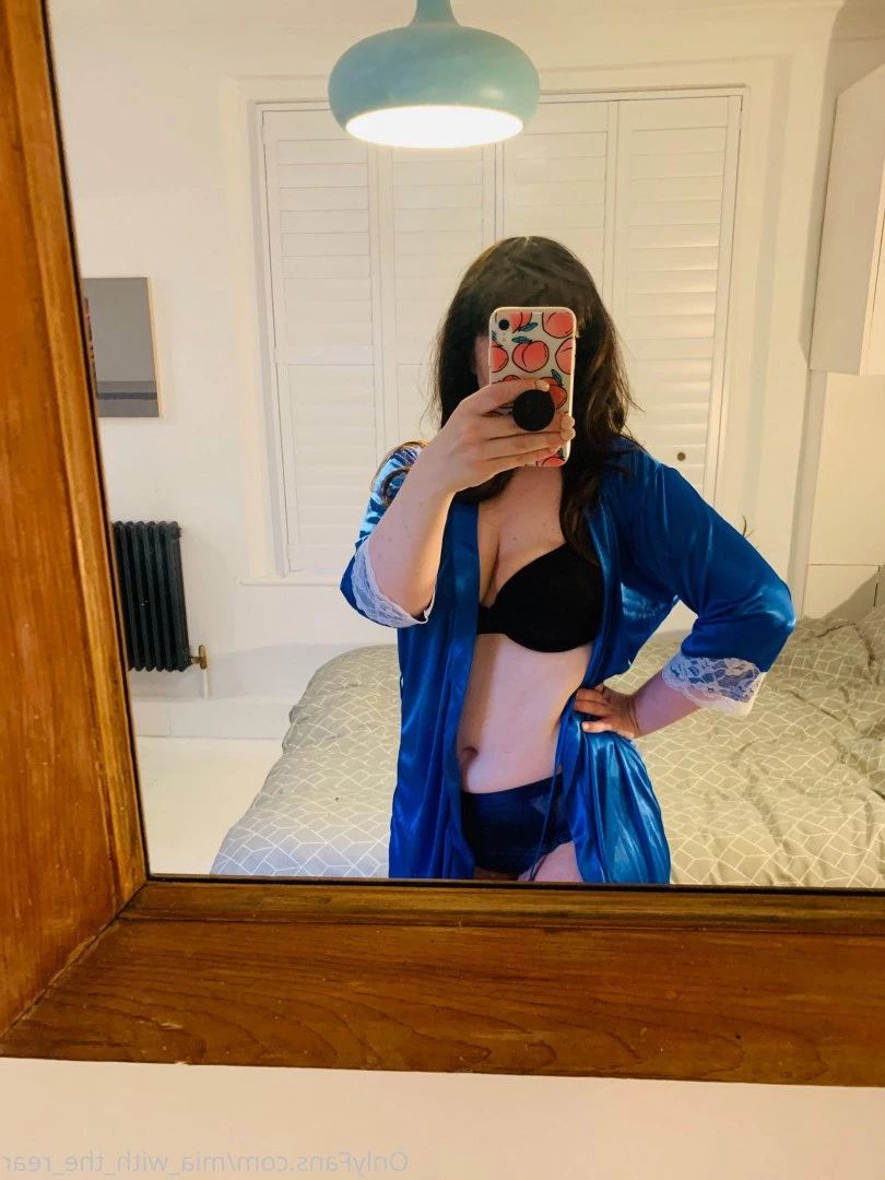 🍑 Mia 🍑 [ mia_with_the_rear ] Onlyfans leaked photo 3073860 on Hotleaks.tv