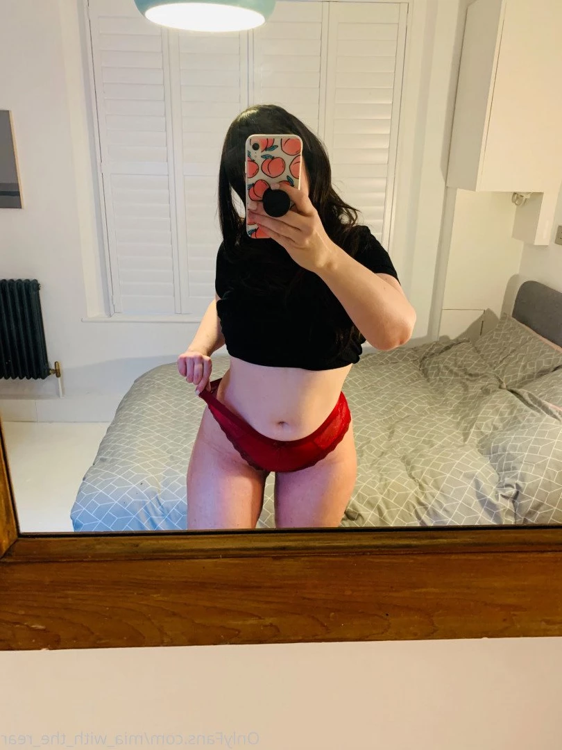 🍑 Mia 🍑 [ mia_with_the_rear ] Onlyfans leaked photo 3074731 on Hotleaks.tv
