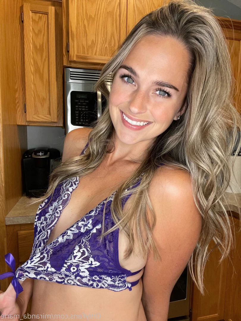𝓜𝓲𝓻𝓪𝓷𝓭𝓪 𝓜𝓪𝓻𝓲𝓮 [ miranda_marie ] Onlyfans leaked photo 10319822 on Hotleaks.tv