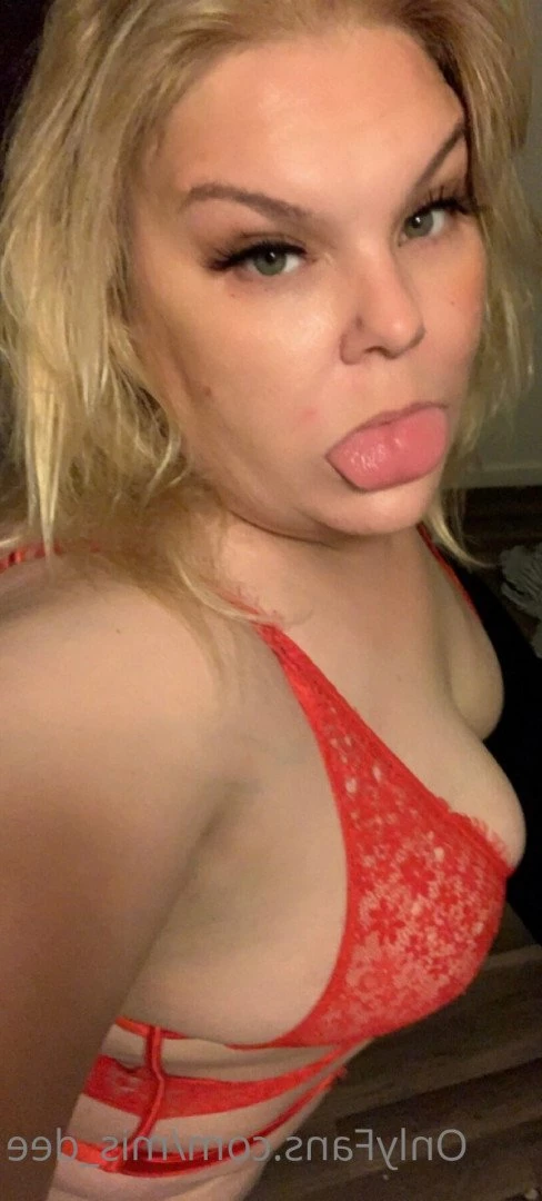 MISS DEE [ mis_dee ] Onlyfans leaked photo 3003194 on Hotleaks.tv