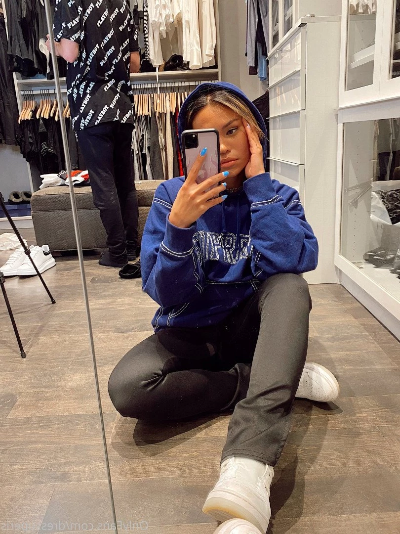 dress up eris [ dressuperis ] Onlyfans leaked photo 333377 on Hotleaks.tv